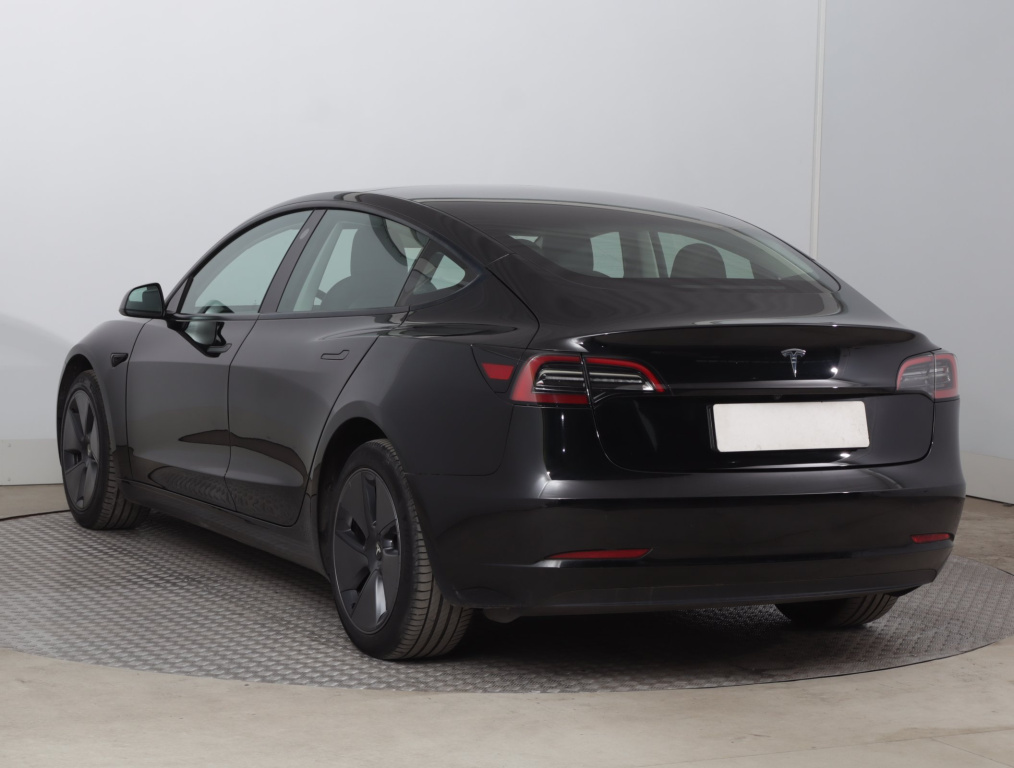 Tesla Model 3 2023 5