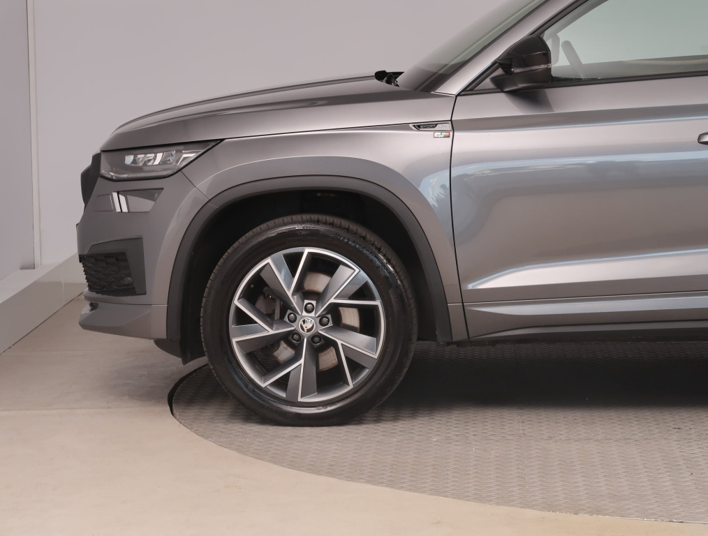 Škoda Kodiaq 2.0 TDI 4x4 2023 18