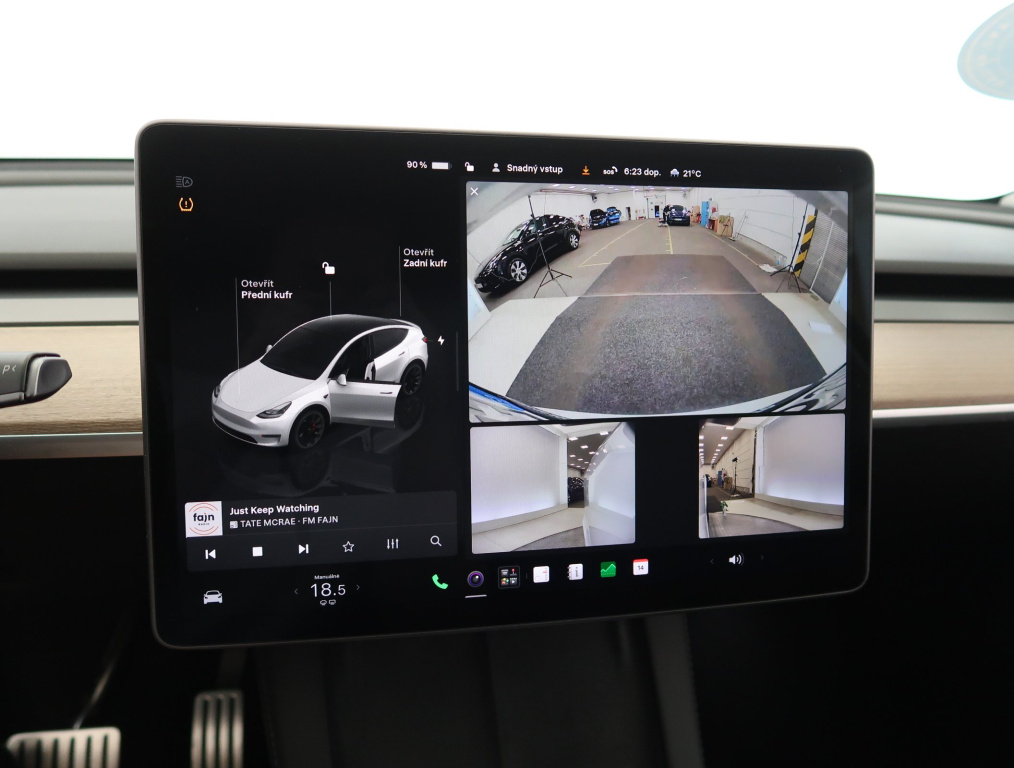Tesla Model Y 4x4 2023 20