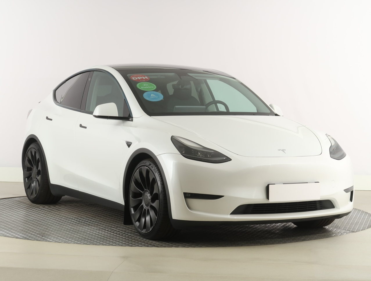Tesla Model Y 4x4 2023