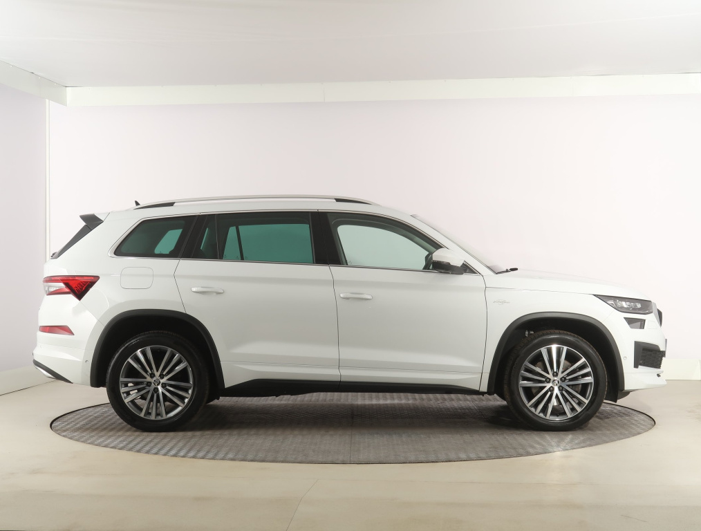 Škoda Kodiaq 2.0 TSI 4x4 2023 8