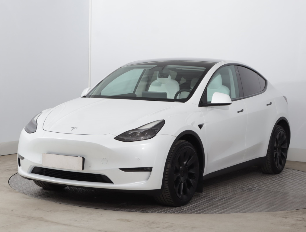 Tesla Model Y 4x4 2021 3