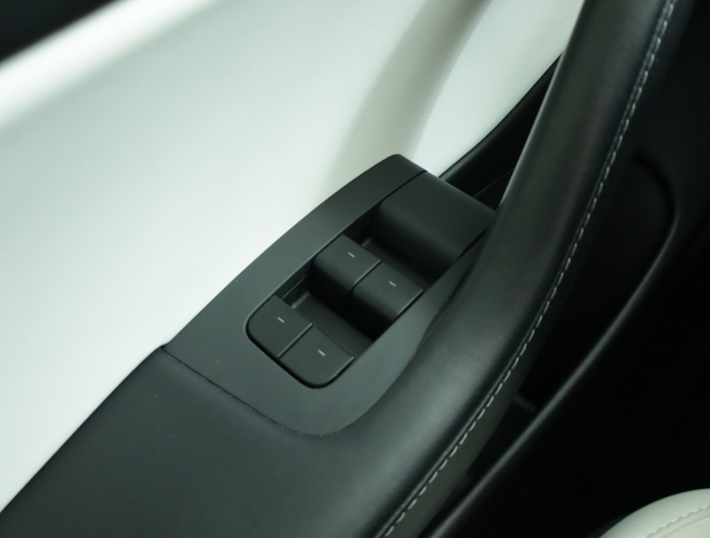 Tesla Model 3 4x4 2020 19