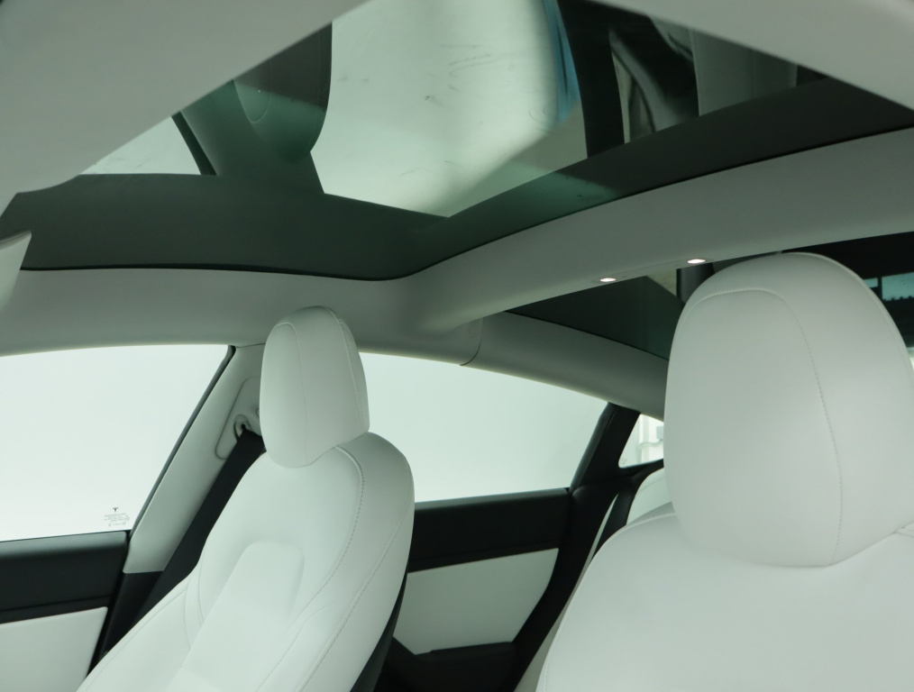 Tesla Model 3 4x4 2020 18