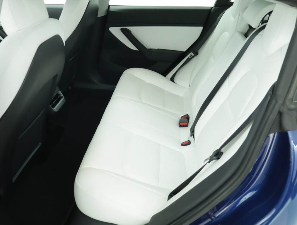 Tesla Model 3 4x4 2020 12