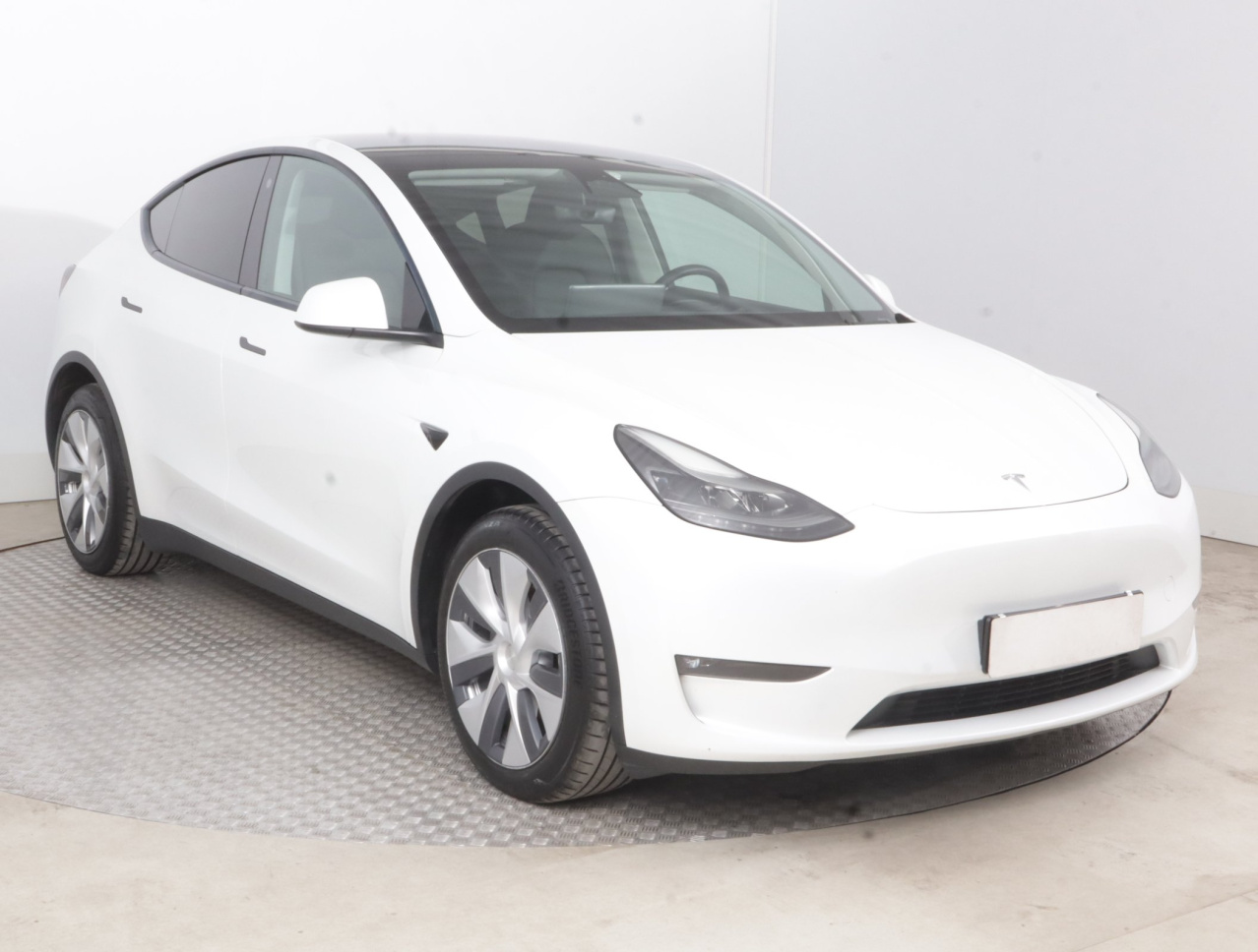 Tesla Model Y 4x4 2023