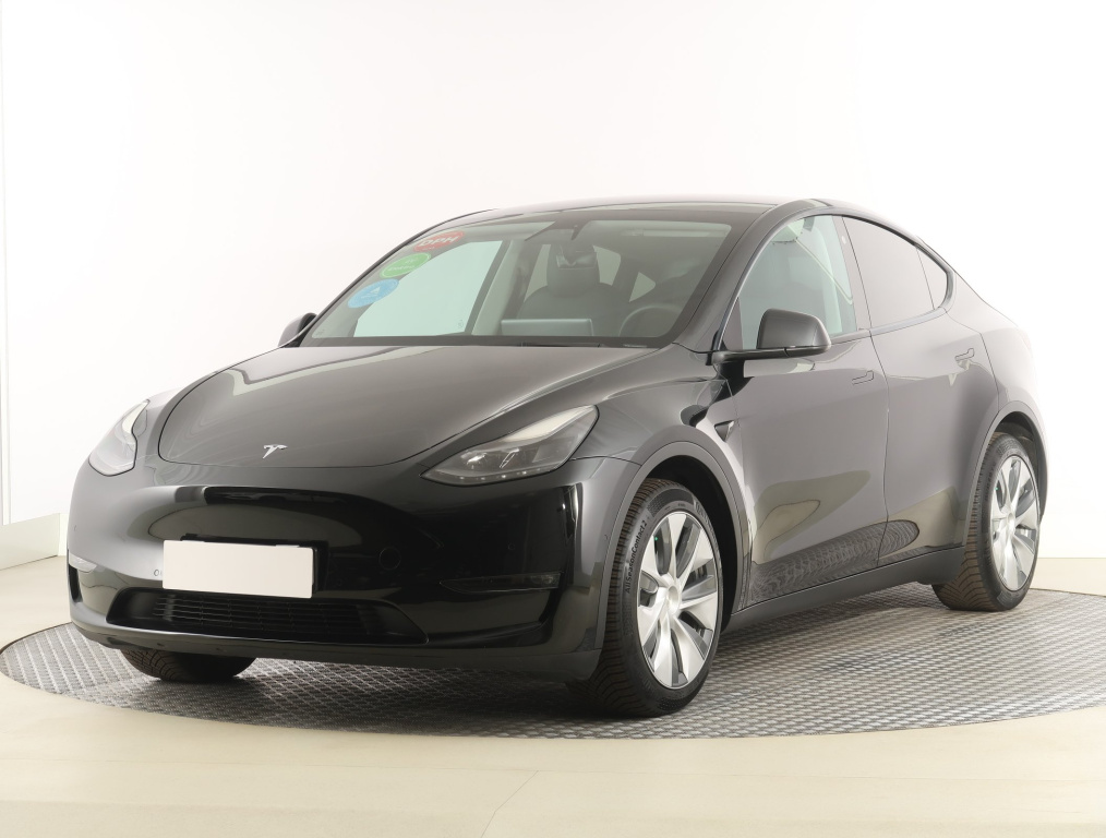 Tesla Model Y 4x4 2022 3