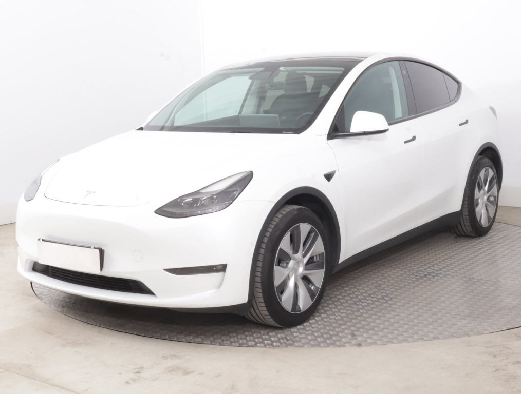 Tesla Model Y 4x4 2022 3
