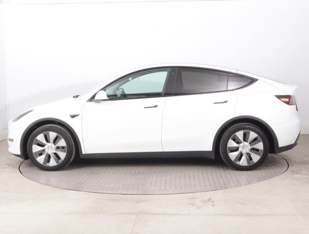 Tesla Model Y 4x4 2022 4