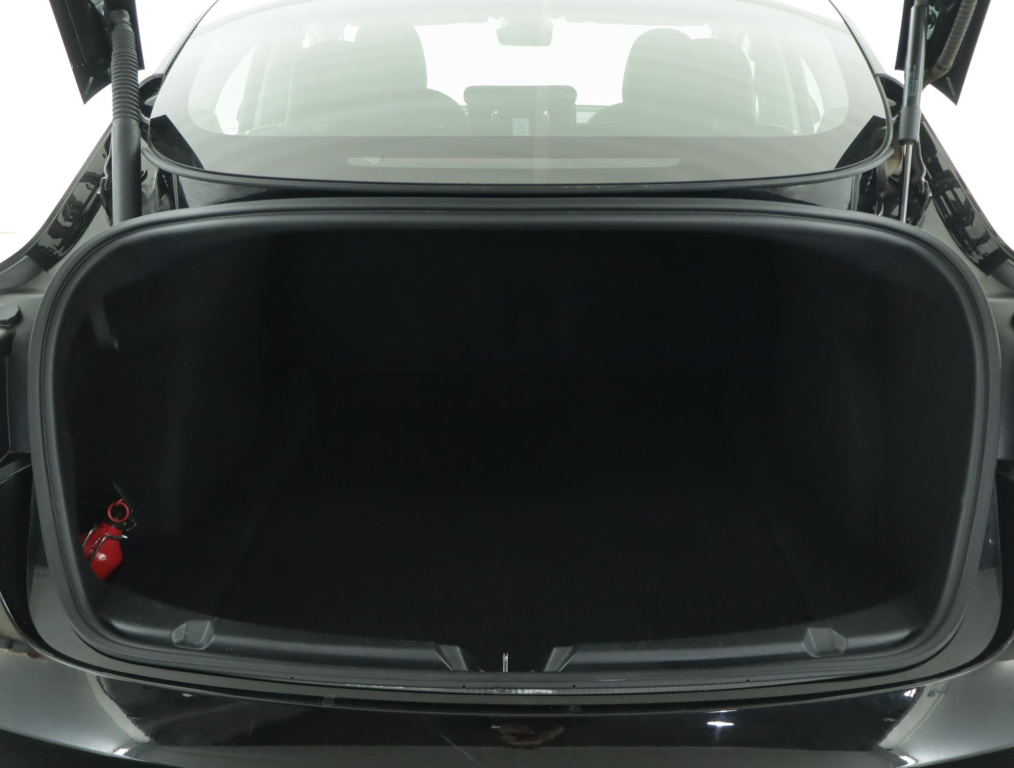 Tesla Model 3 4x4 2022 17