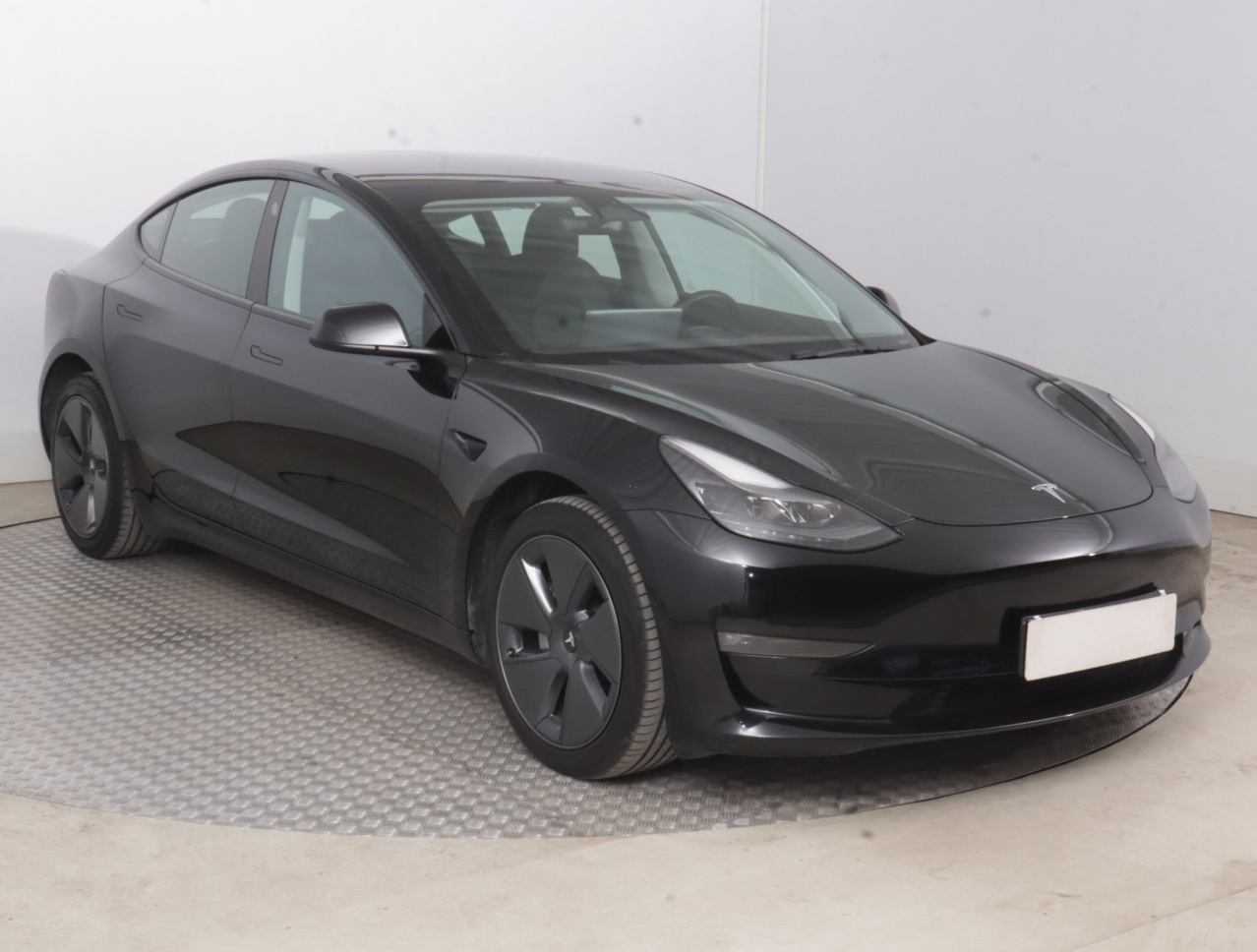 Tesla Model 3 4x4 2022