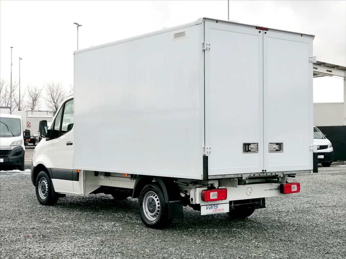 Mercedes-Benz Sprinter 317/AT skříň 6palet/klima/temp 4