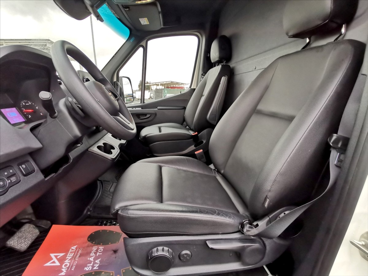 Mercedes-Benz Sprinter 317/AT skříň 6palet/klima/temp 5