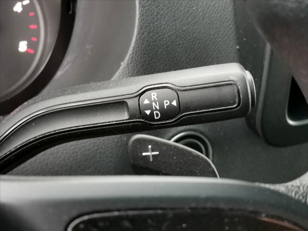 Mercedes-Benz Sprinter 317/AT skříň 6palet/klima/temp 17