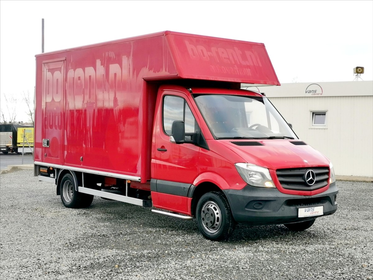 Mercedes-Benz Sprinter 513CDI skříň 8pal/h.čelo/3,5t 2