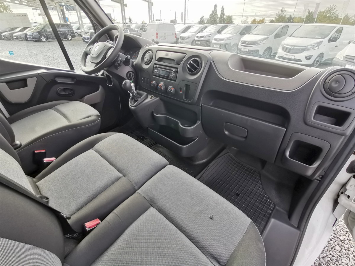 Renault Master 125DCI skříň 8palet/klima/ČR 8