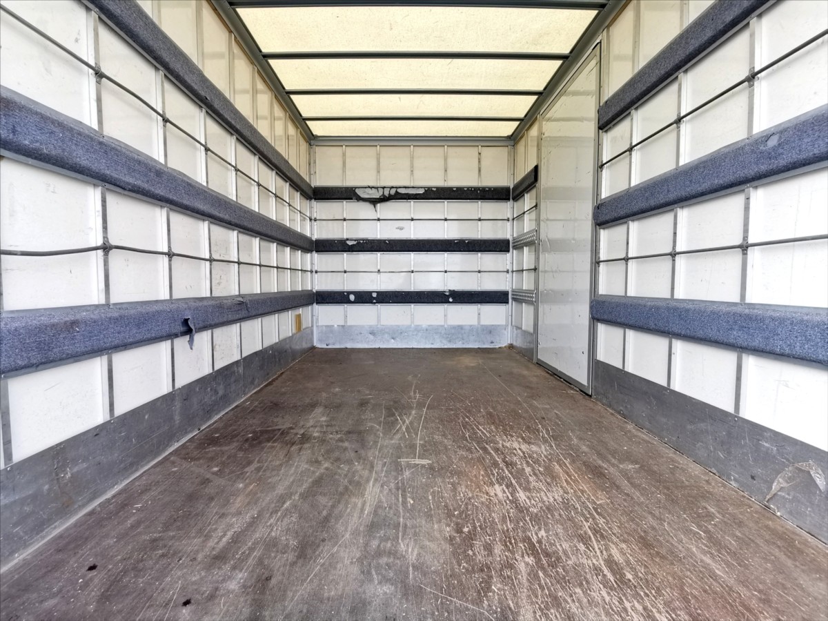 Renault Master 125DCI skříň 8palet/klima/ČR 15