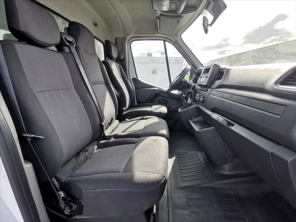 Renault Master 165dci shrnovací 10pal/měchy 8