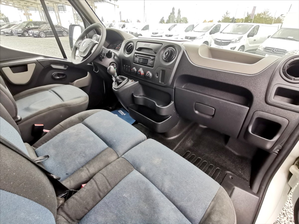 Renault Master 165DCI valník 8palet/klima/ČR 8