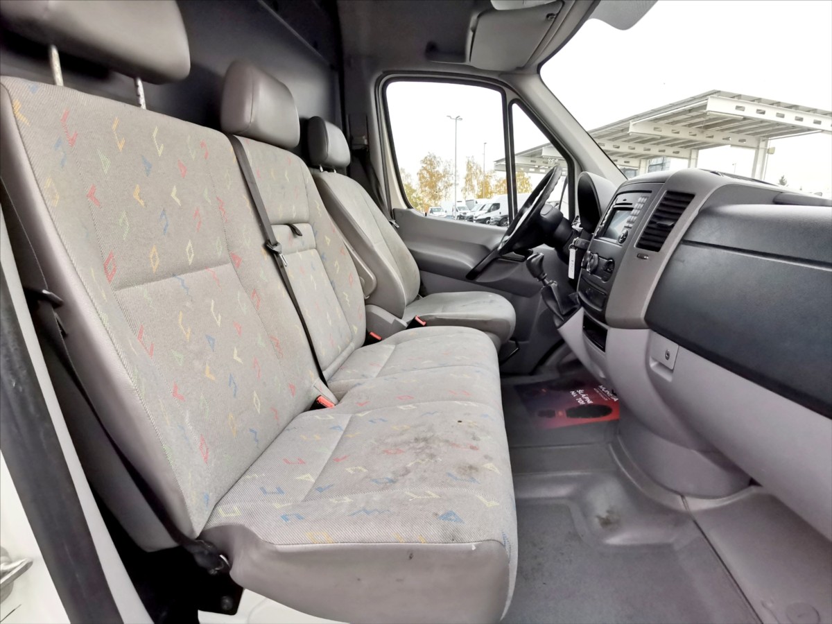 Volkswagen Crafter 2.5TDI/80kw MAXI/klima/navi 7