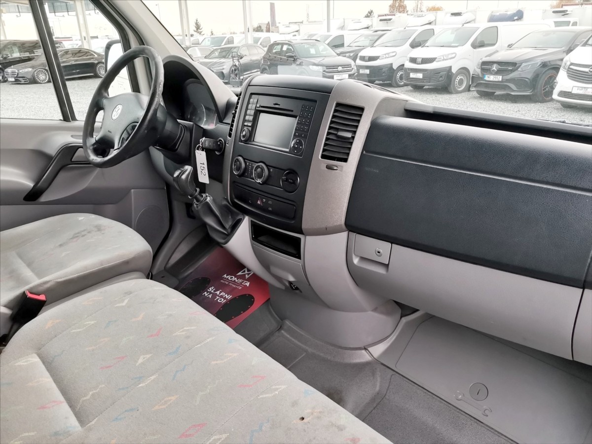 Volkswagen Crafter 2.5TDI/80kw MAXI/klima/navi 8