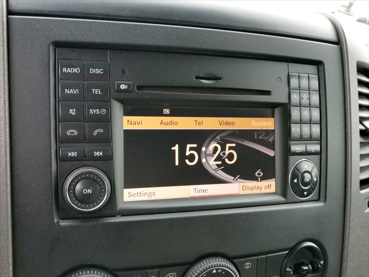 Volkswagen Crafter 2.5TDI/80kw MAXI/klima/navi 12