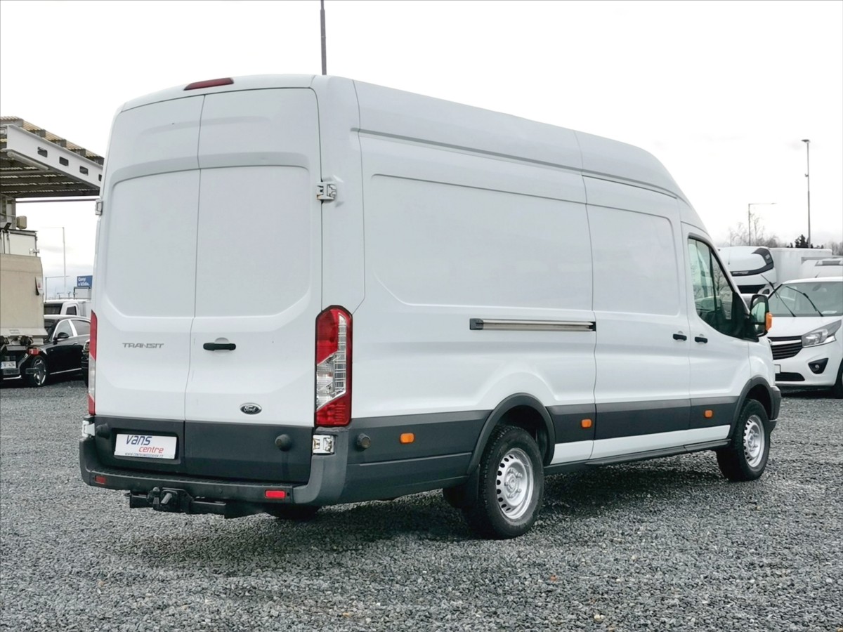 Ford Transit 2.2TDCI/92kw JUMBO/klima/tažné 3