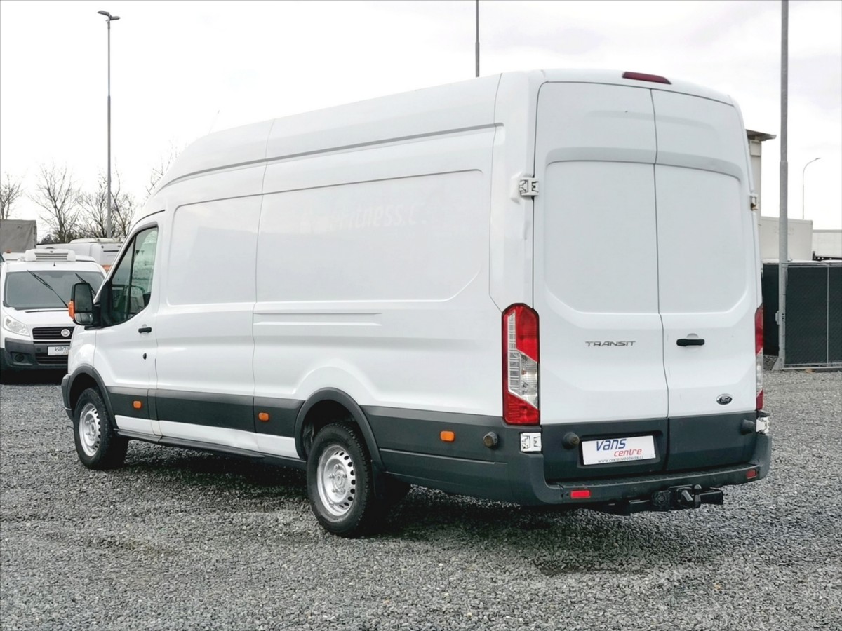 Ford Transit 2.2TDCI/92kw JUMBO/klima/tažné 4