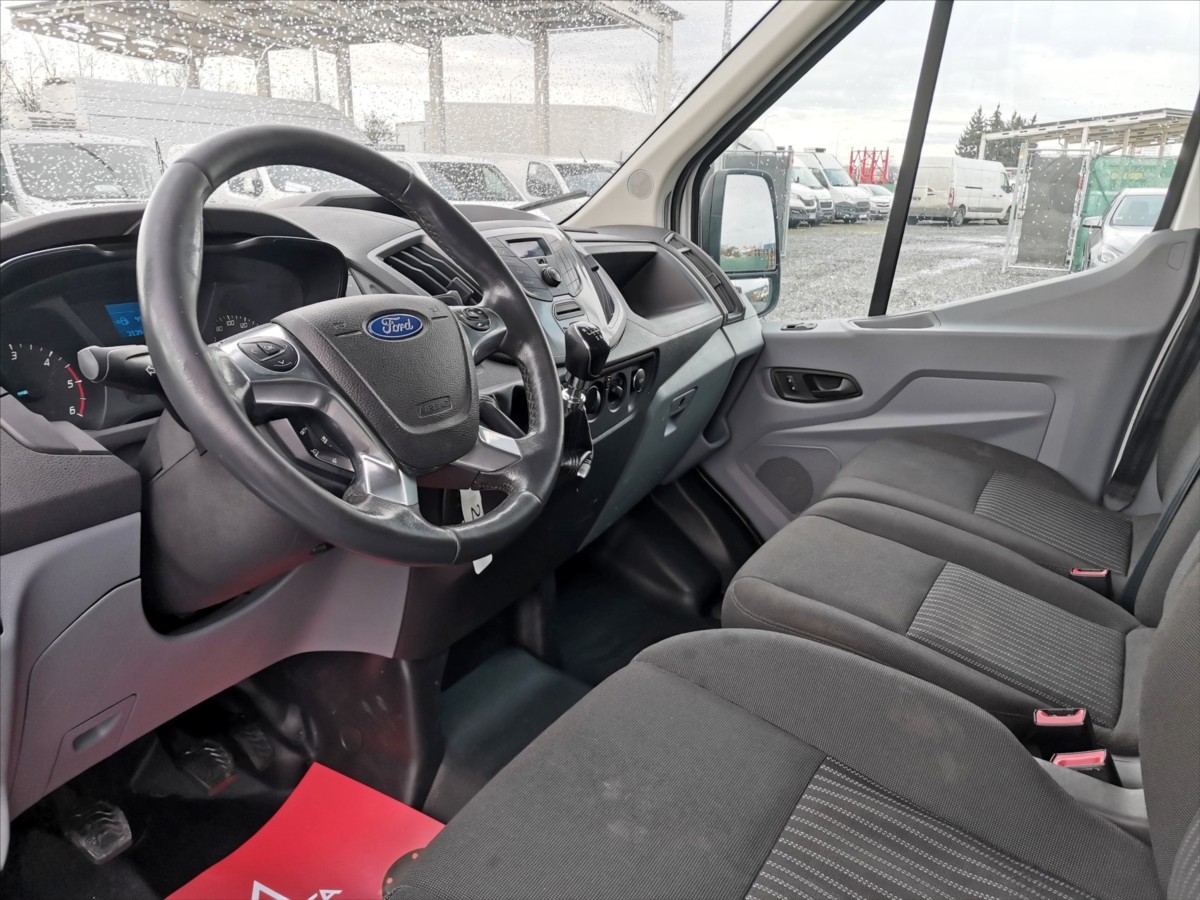 Ford Transit 2.2TDCI/92kw JUMBO/klima/tažné 6