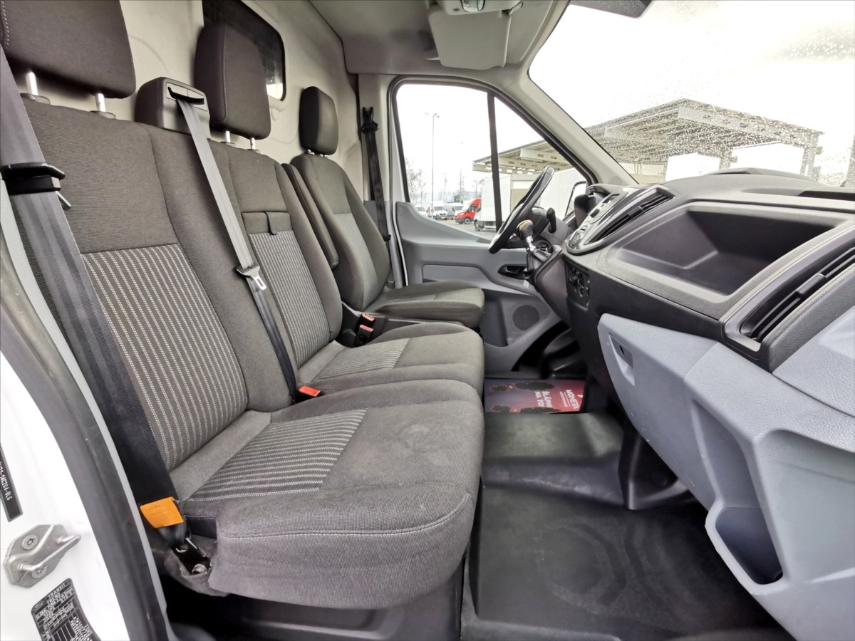 Ford Transit 2.2TDCI/92kw JUMBO/klima/tažné 7