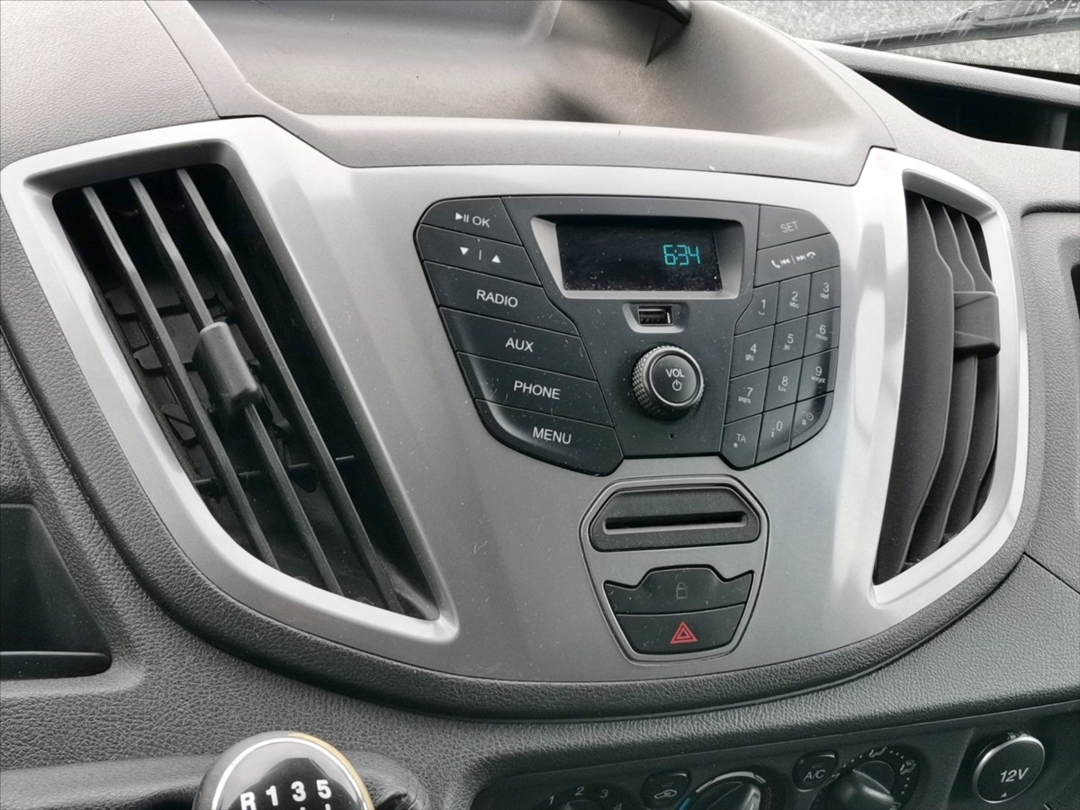 Ford Transit 2.2TDCI/92kw JUMBO/klima/tažné 11