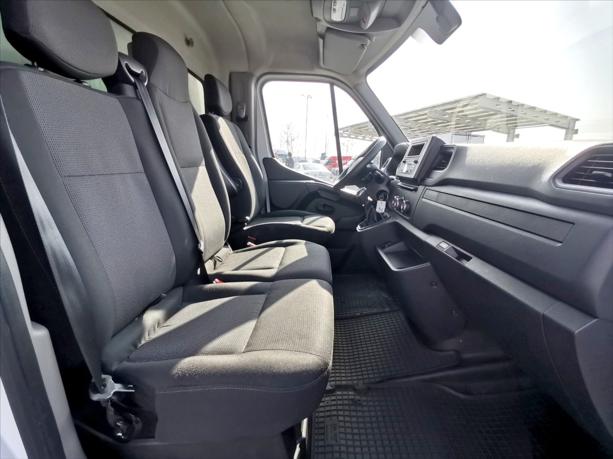 Renault Master 150DCI skříň 8palet/klima/ČR 7
