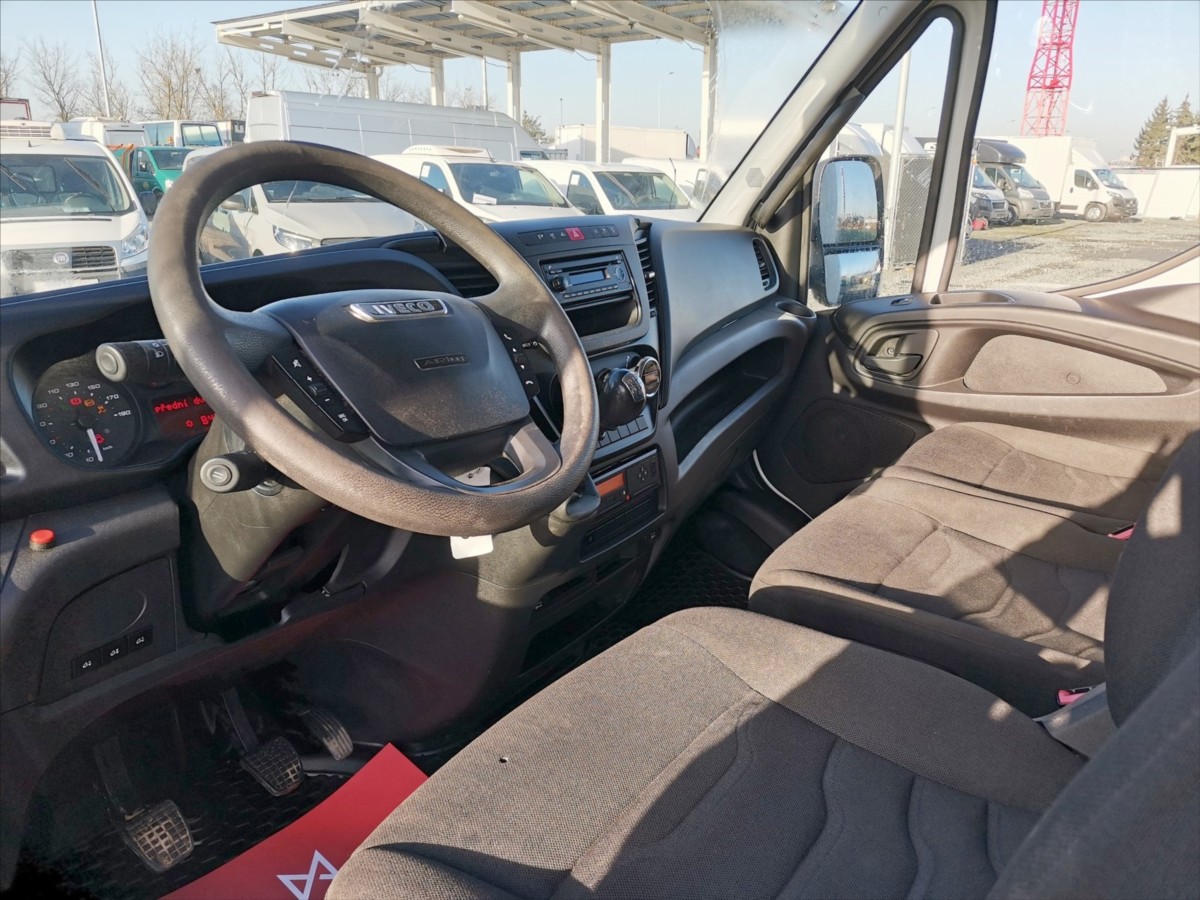 Iveco Ostatní 72C17 skříň 15pal/měchy/h.čelo 6