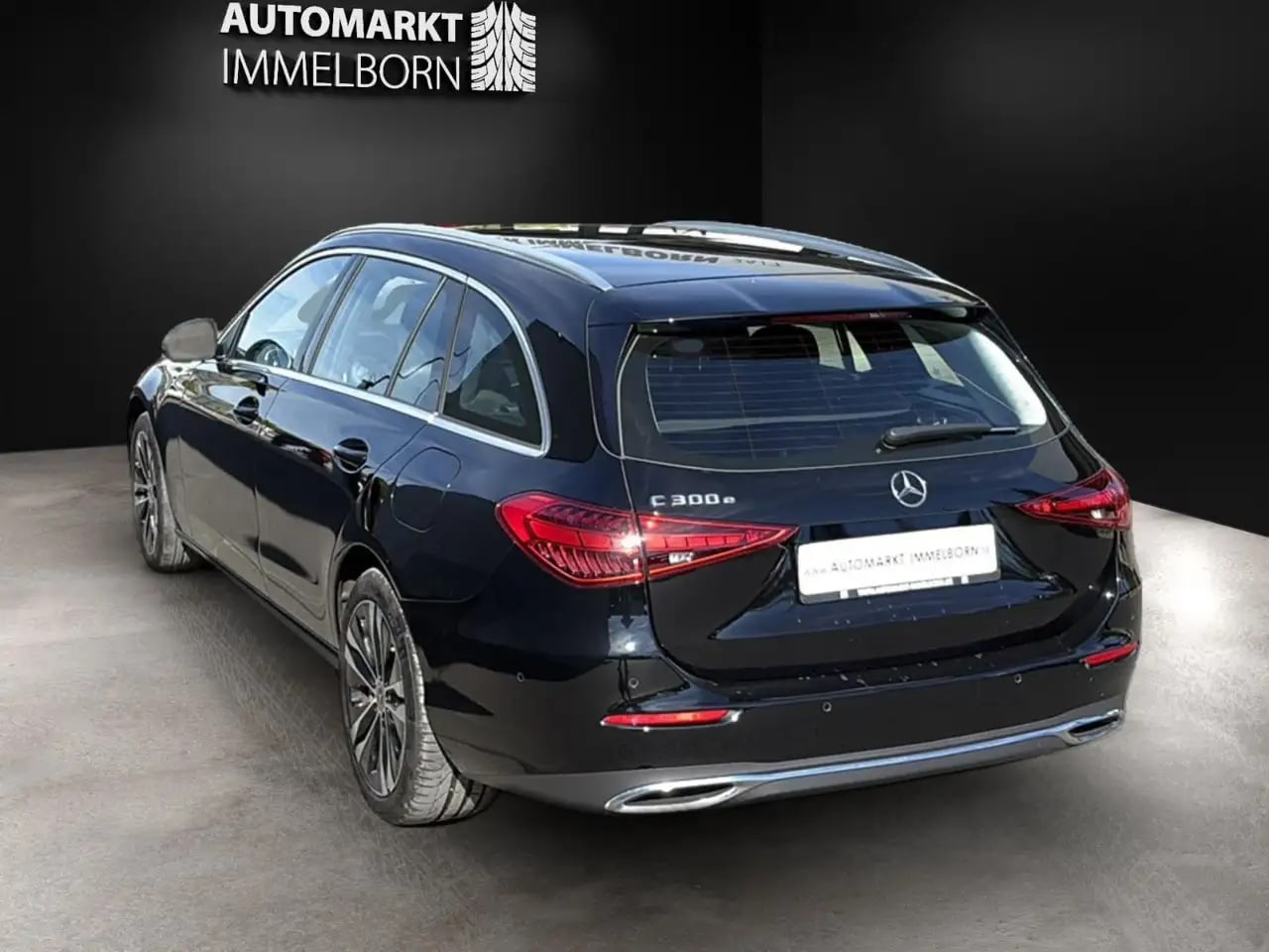 Mercedes-Benz C 300 e VollLeder*AHK*Distro*LED*18*Panoramadach 5