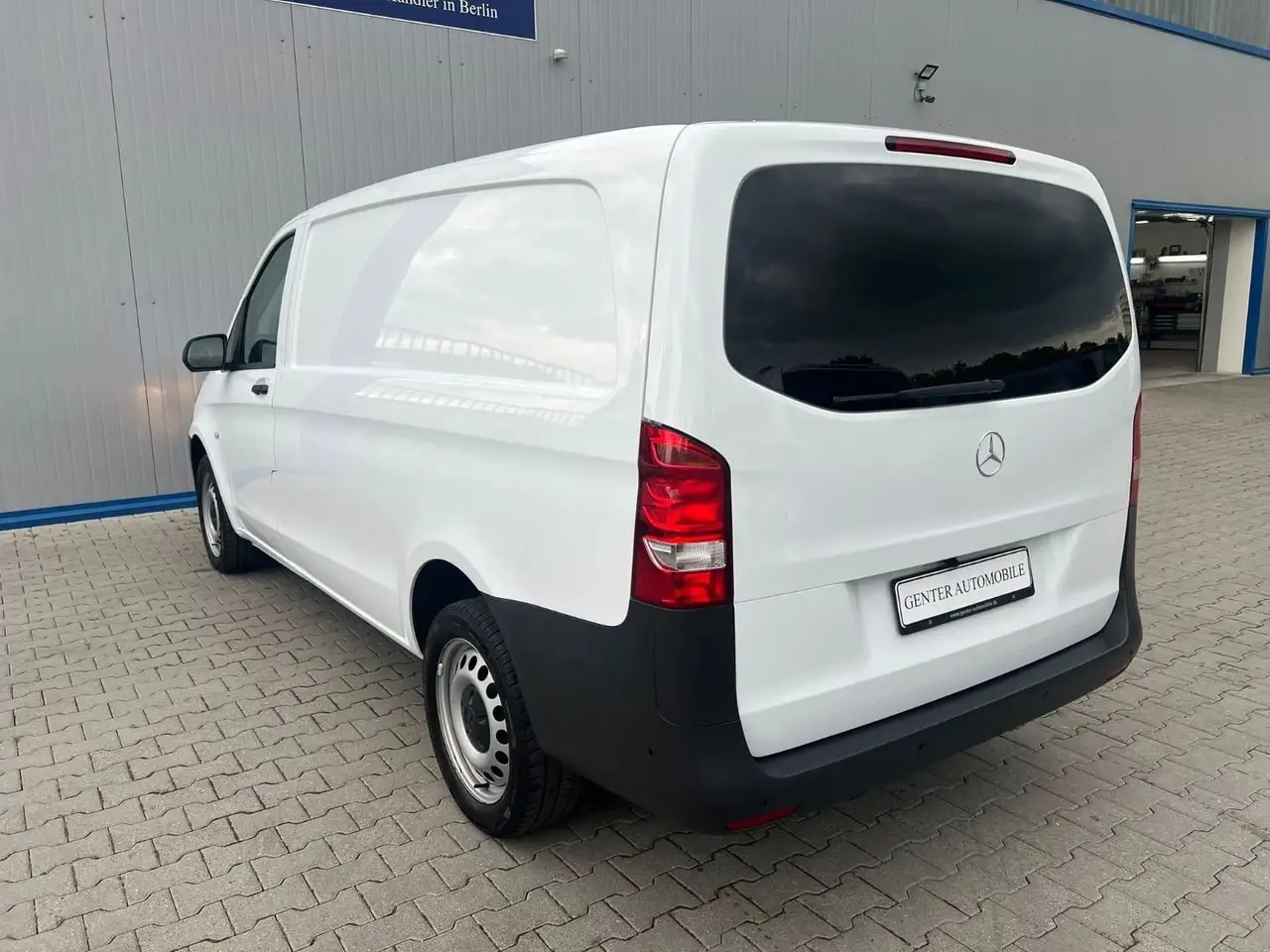 Mercedes-Benz Vito 114 LANG 9G-TR 4x4 ALLRAD KLIMA NAVI KAMERA 7