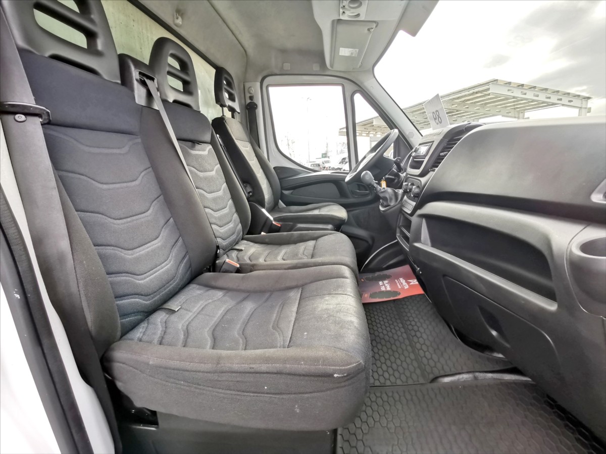 Iveco Daily 50C18 skříň 8palet/měchy/3,5t 7