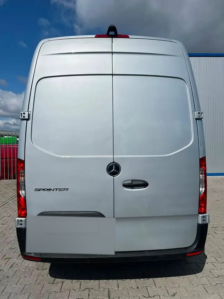 Mercedes-Benz Sprinter 215 9G-TR HOCH+LANG KLIMA 3-SITZ KAMERA 9