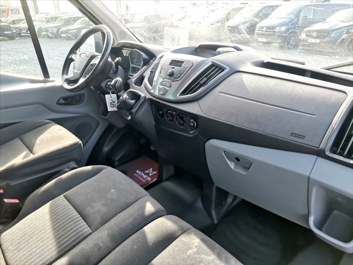Ford Transit 2.0TDCI/96kw L3H2/9míst/klima 8