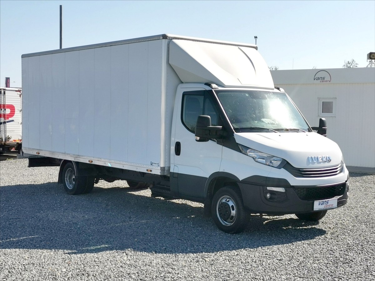 Iveco Daily 50C18/AT skříň 5,5m/měchy/3,5t 2