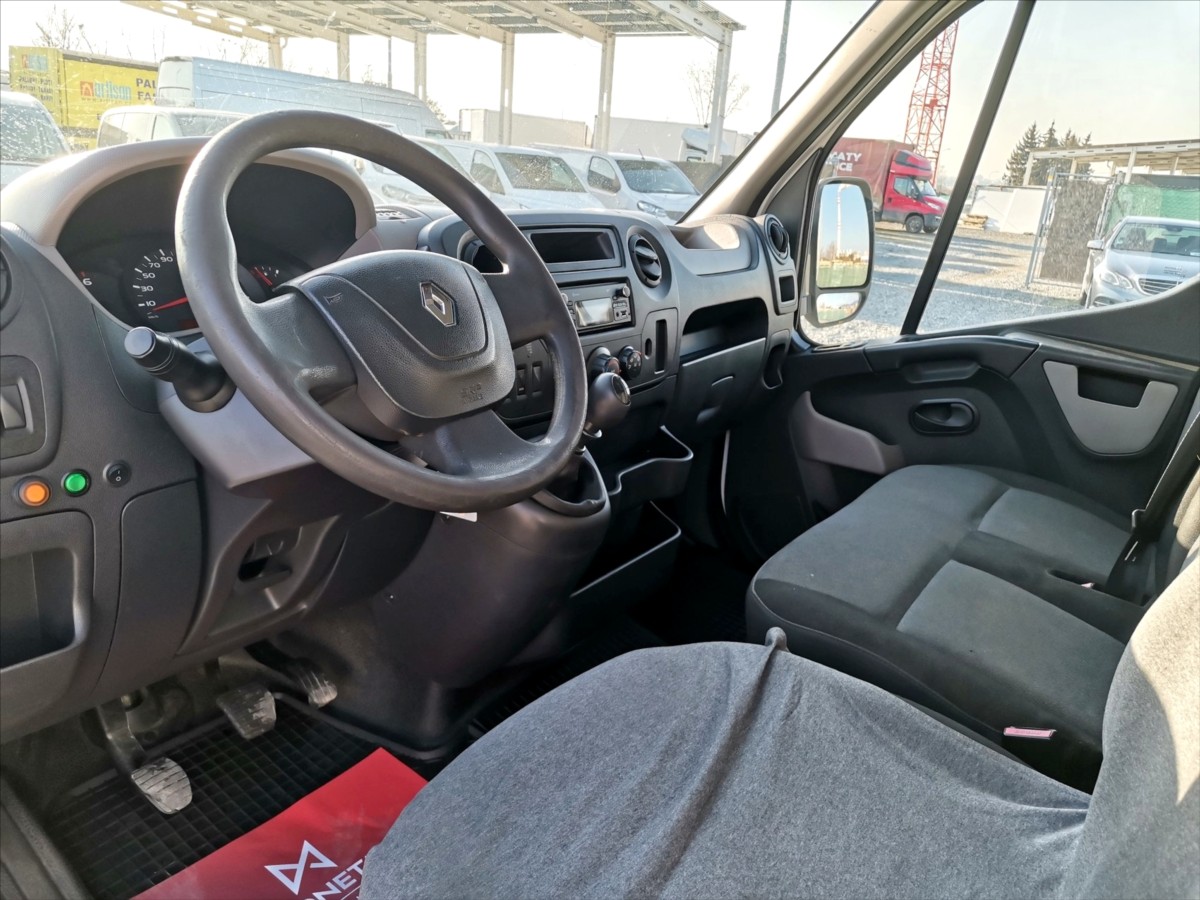 Renault Master 135DCI skříň 8palet/hydr.čelo 6