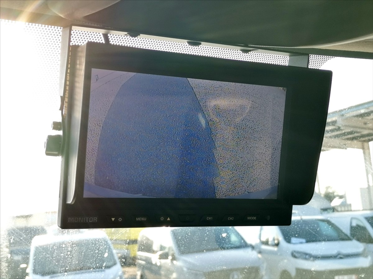 Renault Master 135DCI skříň 8palet/hydr.čelo 13