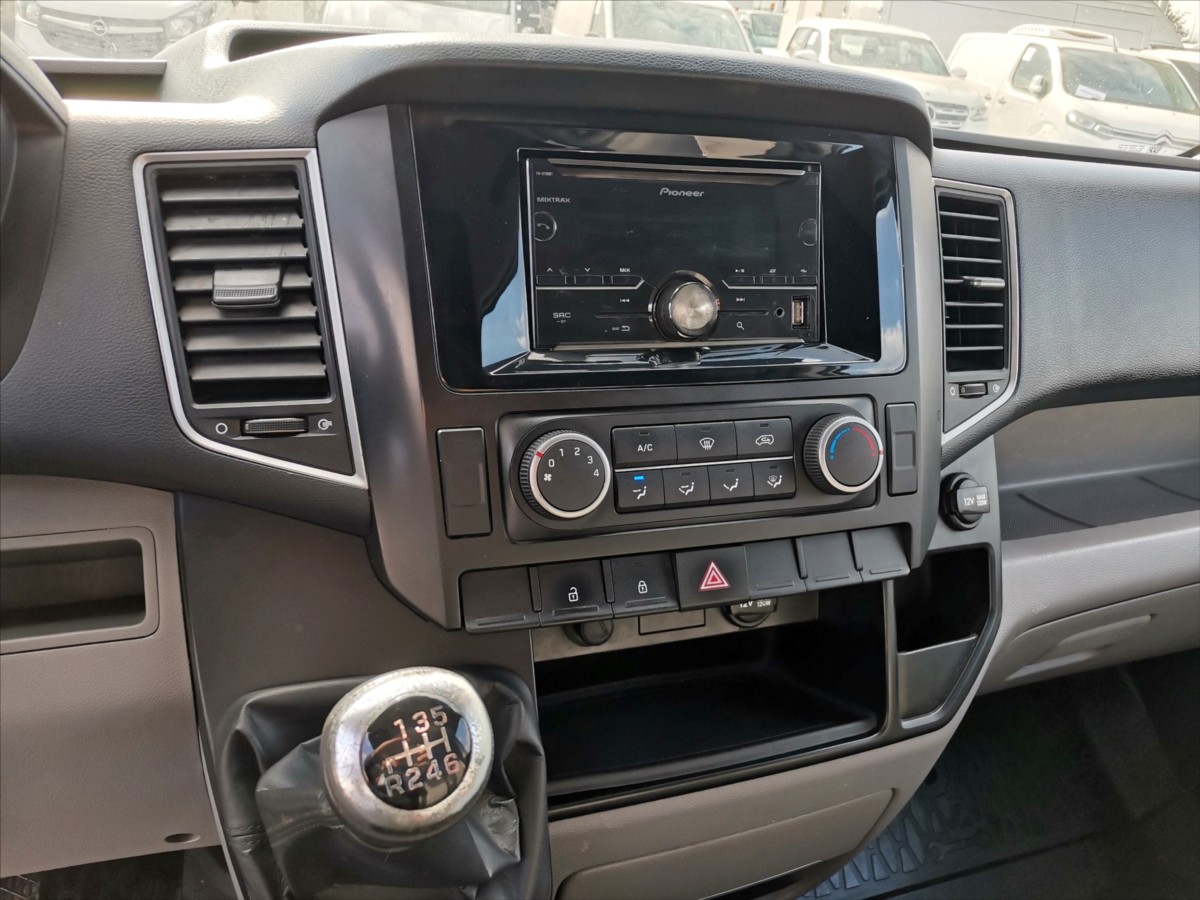Hyundai H 350 150EVGT L2H2/ klima/ ČR 9