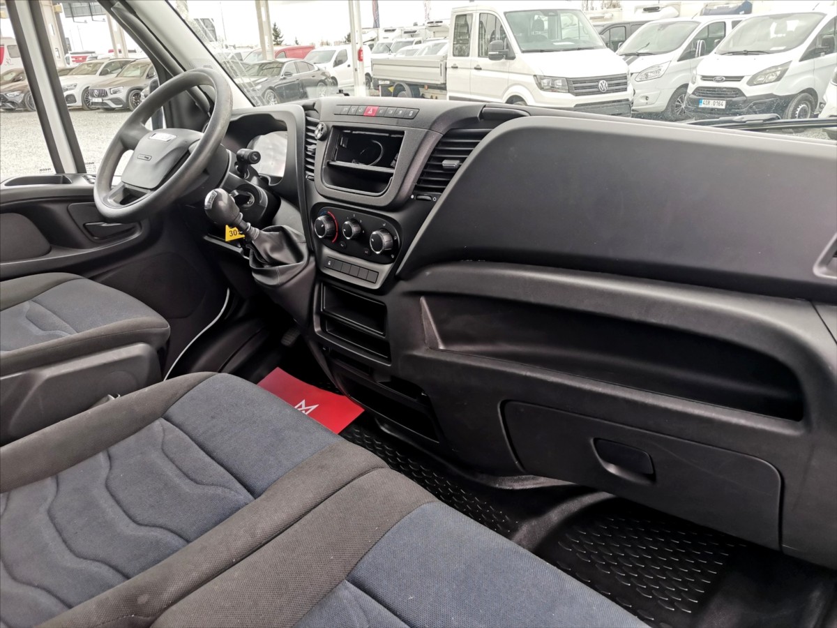 Iveco Daily 35S18 MAXI XL/klima/měchy/ČR 8