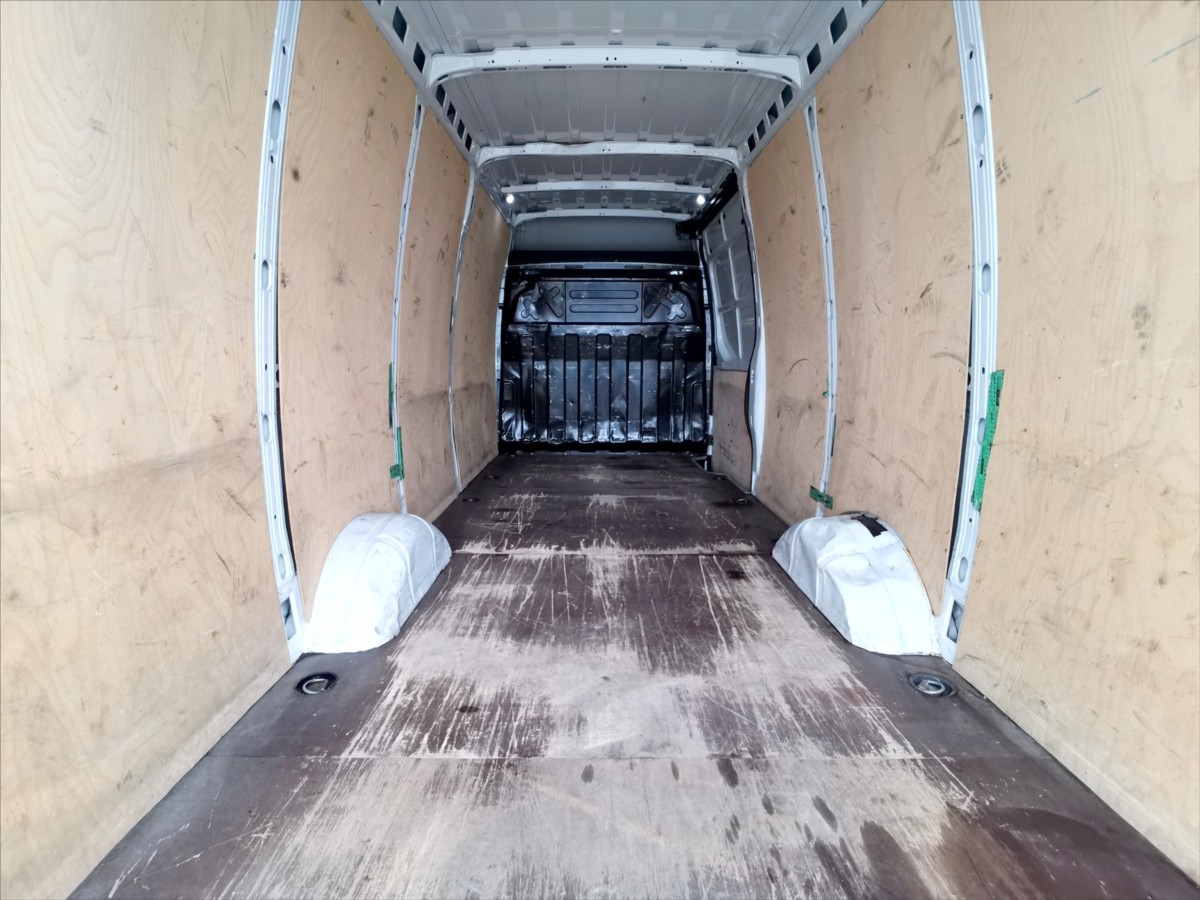 Iveco Daily 35S18 MAXI XL/klima/měchy/ČR 16