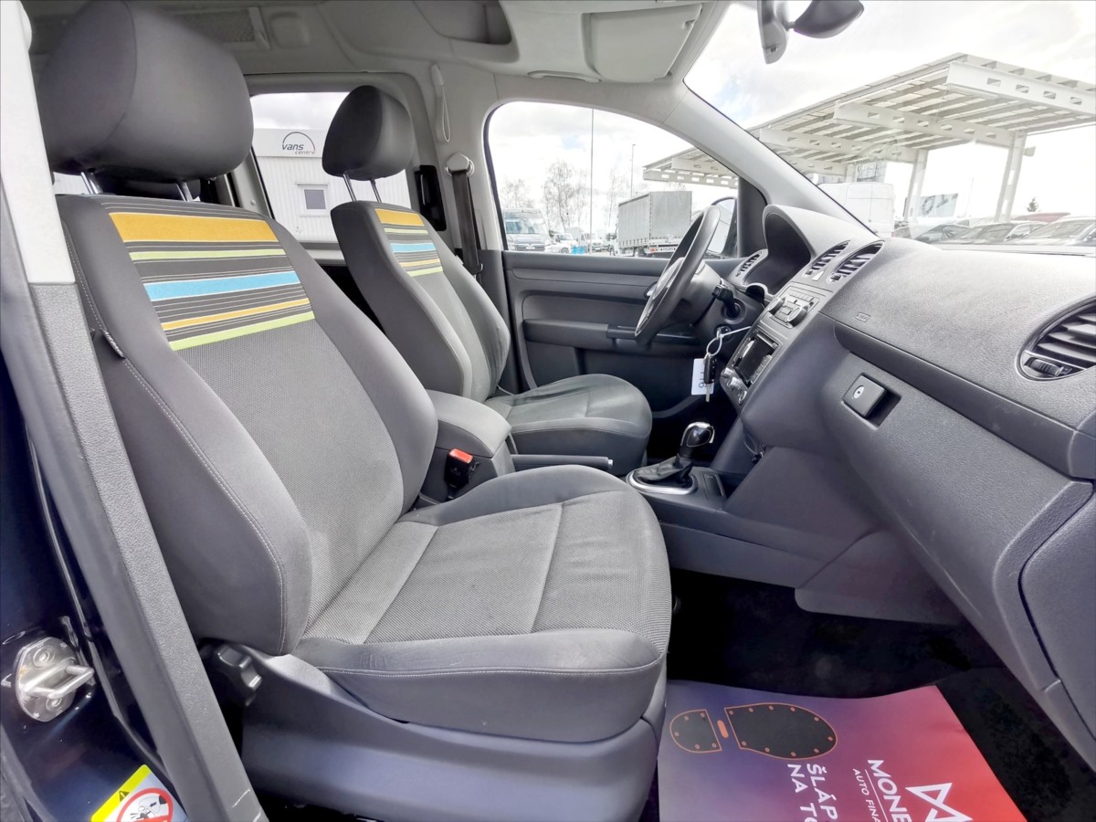 Volkswagen Caddy 1.6TDI DSG/MAXI/ 7míst/klima 7
