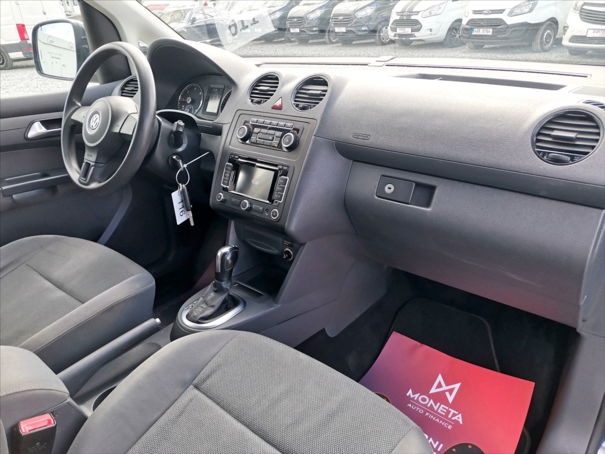 Volkswagen Caddy 1.6TDI DSG/MAXI/ 7míst/klima 8