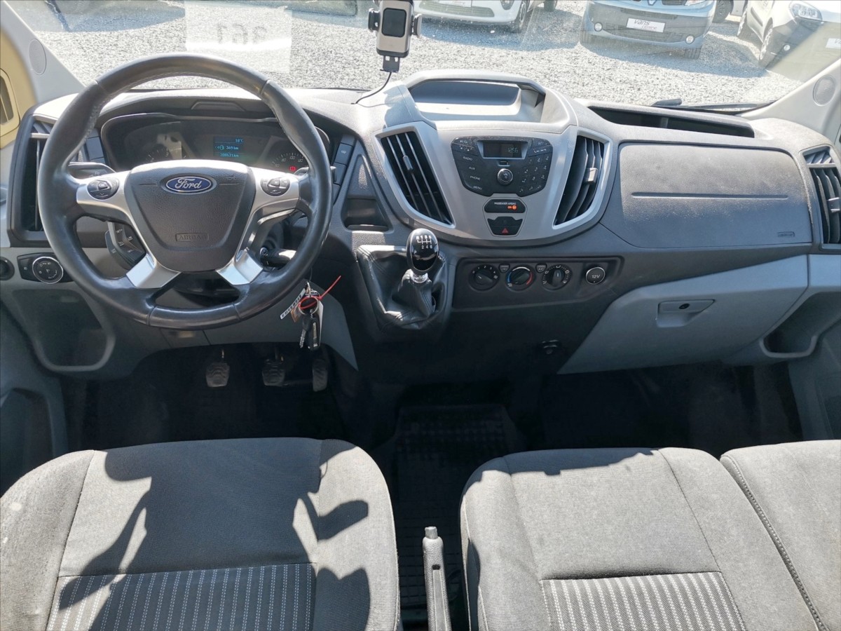 Ford Transit 2.0TDCI 7míst/valník/tažné/ČR 20