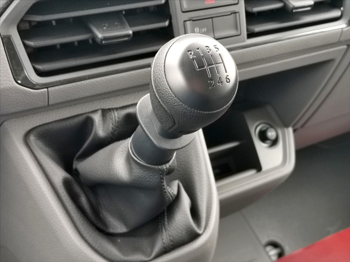 Volkswagen Crafter 2.0TDI valník 3,5m/7míst/ 51km 11