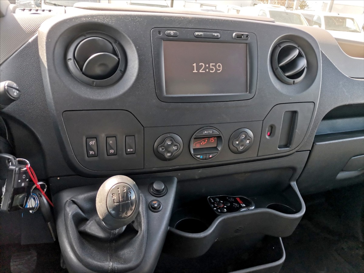 Opel Movano 2.3CDTI skříň 8pal/navi/h.čelo 9