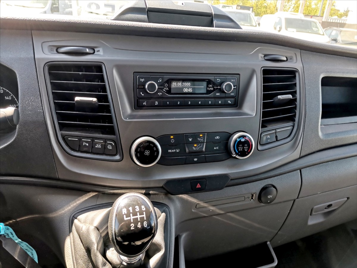 Ford Transit 96kw JUMBO /6míst/ČR/1.maj. 9